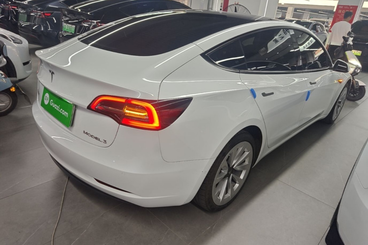 Tesla Model 3 2023 #7 Tesla Model 3 2023 car image #7