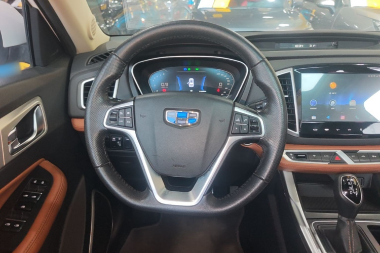GEELY Vision X6 2019 image de voiture #15