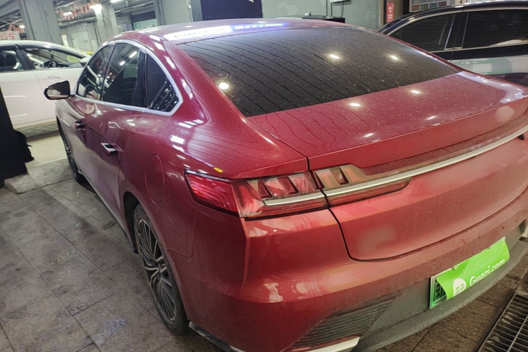BYD Han 2022 immagine di auto #7
