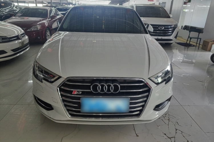 Audi A3 2020 car image #3