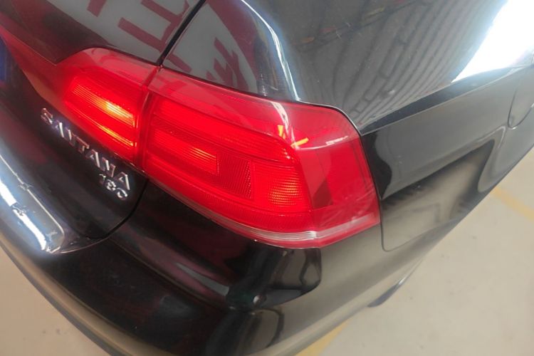 Volkswagen Santana 2018 car image #8