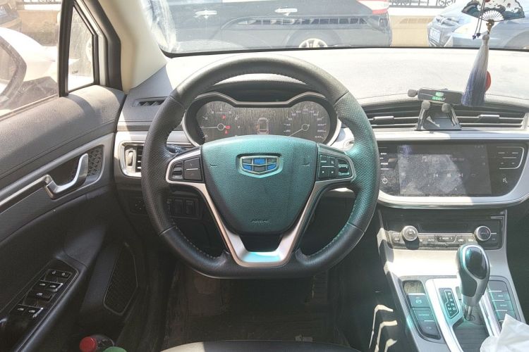GEELY Emgrand GS 2018 #15 GEELY Emgrand GS 2018 car image #15
