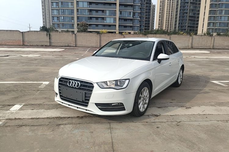 Audi A3 2017 immagine di auto #2