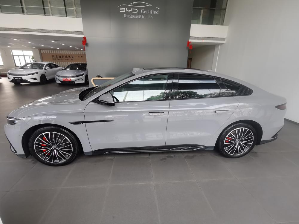 BYD Han 2025 car image #3