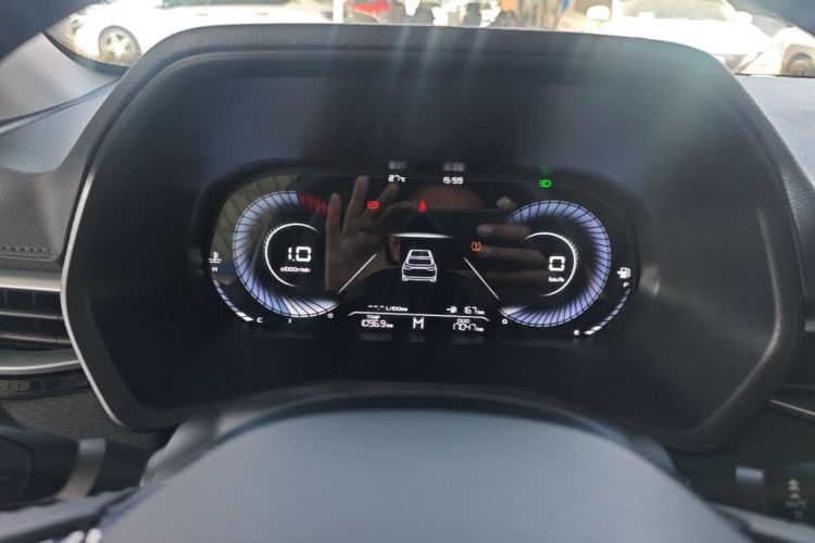 GEELY Emgrand 2023 car image #12