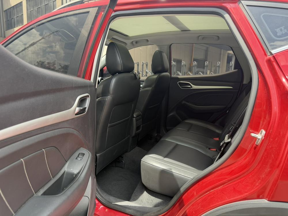 MG ZS 2017 #12 MG ZS 2017 car image #12