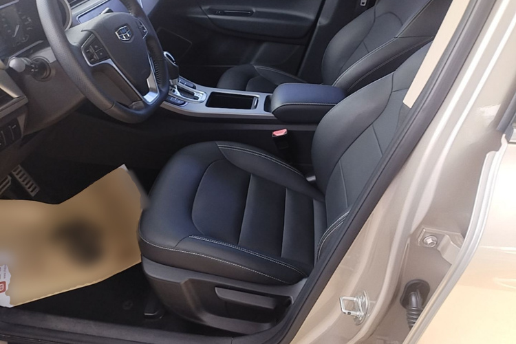 GEELY Emgrand GS 2019 #15 GEELY Emgrand GS 2019 car image #15