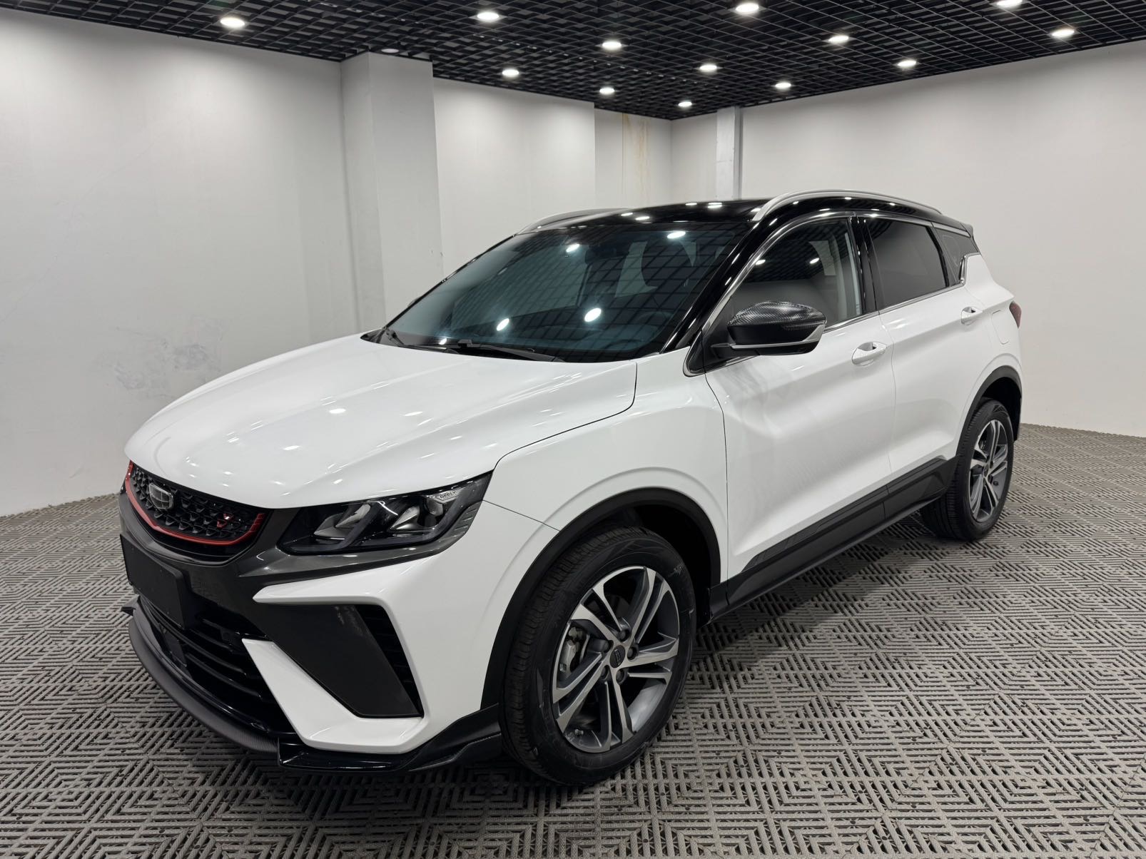 GEELY Coolray 2022 汽车图片 