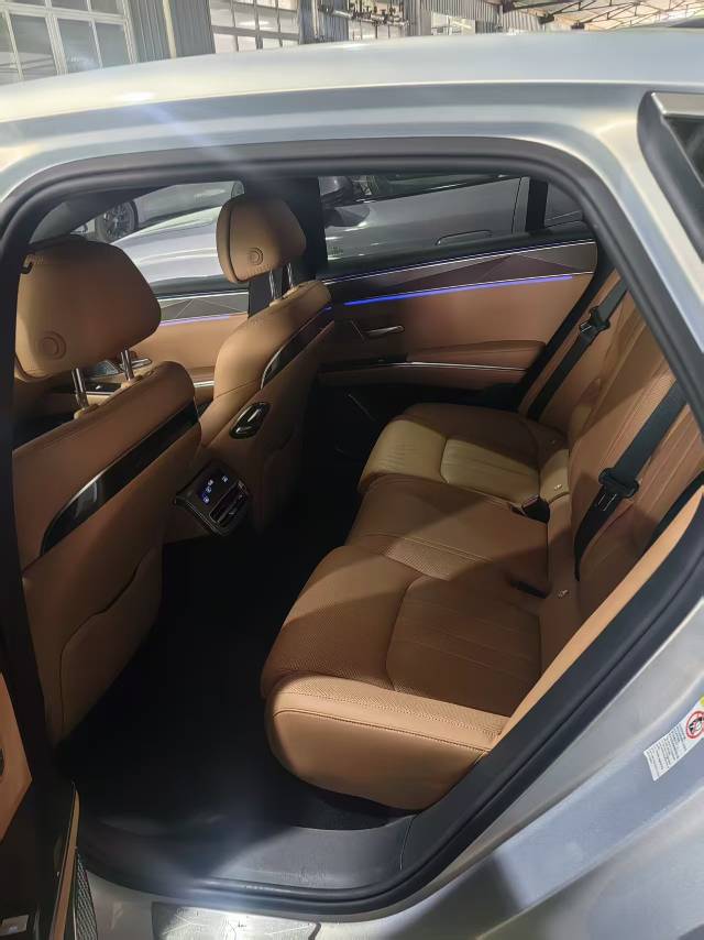 比亚迪 汉L 2025 汽车图片 #2