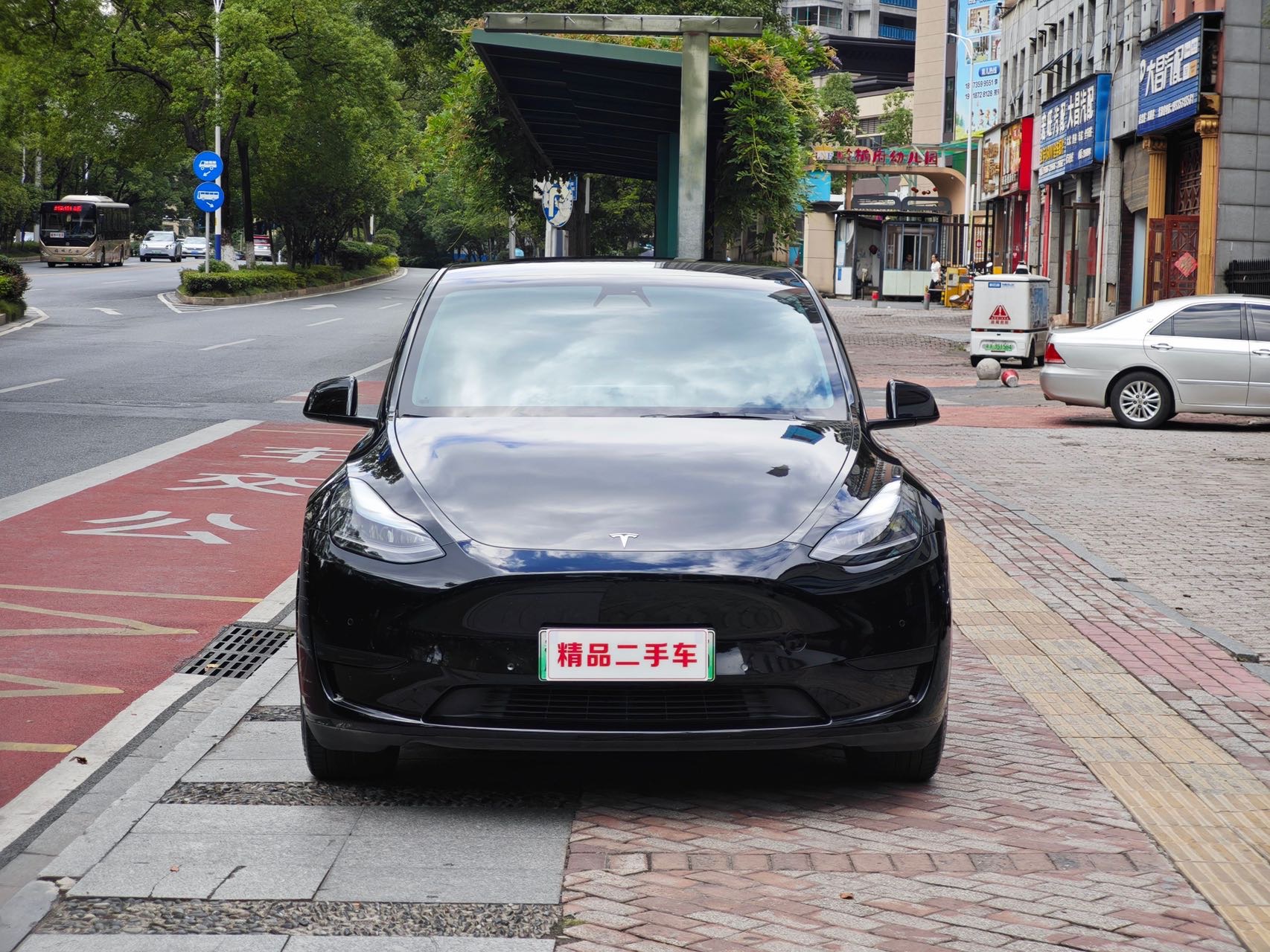 Tesla Model Y 2022 #4 Tesla Model Y 2022 immagine di auto #4
