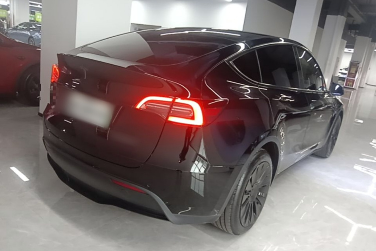 Tesla Model Y 2021 #7 Tesla Model Y 2021 immagine di auto #7