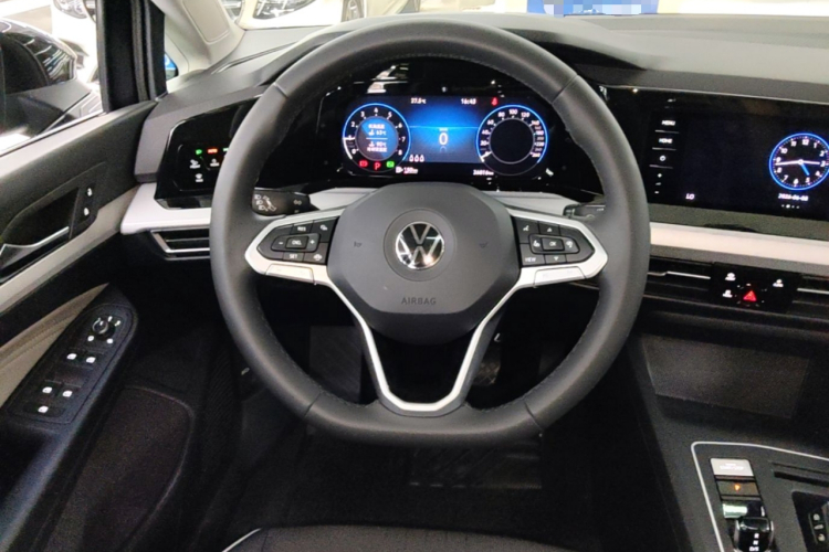 Volkswagen Golf 2022 #15 Volkswagen Golf 2022 car image #15