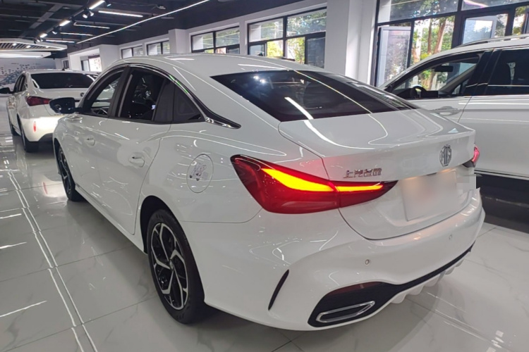 MG 5 2025 #5 MG 5 2025 imagen de coche #5