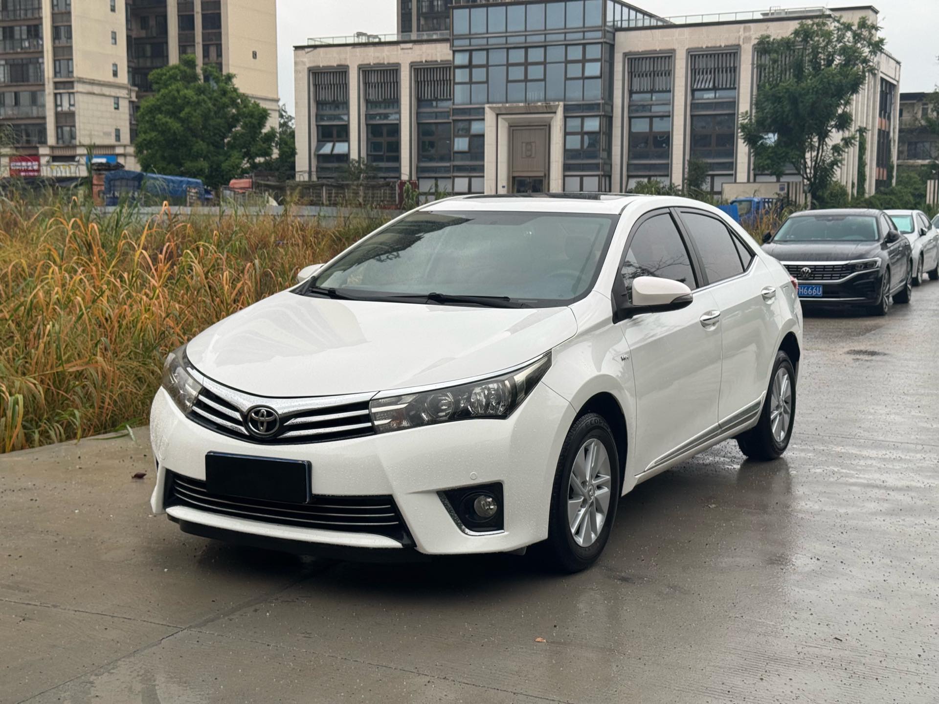 Toyota Corolla 2015 Toyota Corolla 2015 car image