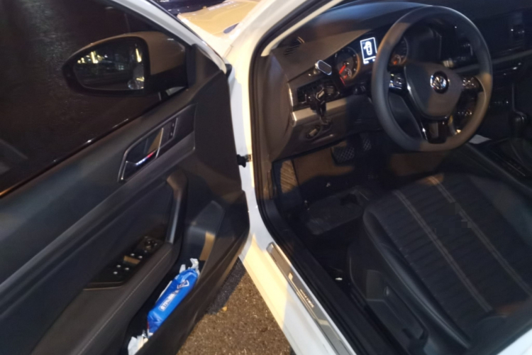 Volkswagen Lavida 2019 #9 Volkswagen Lavida 2019 car image #9