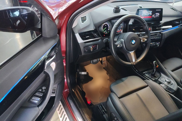 BMW X1 2022 car image #16