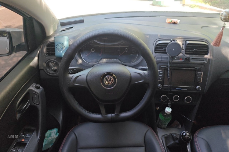 Volkswagen Polo 2016 #12 Volkswagen Polo 2016 car image #12