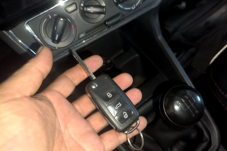 Volkswagen Santana 2017 #9 Volkswagen Santana 2017 car image #9