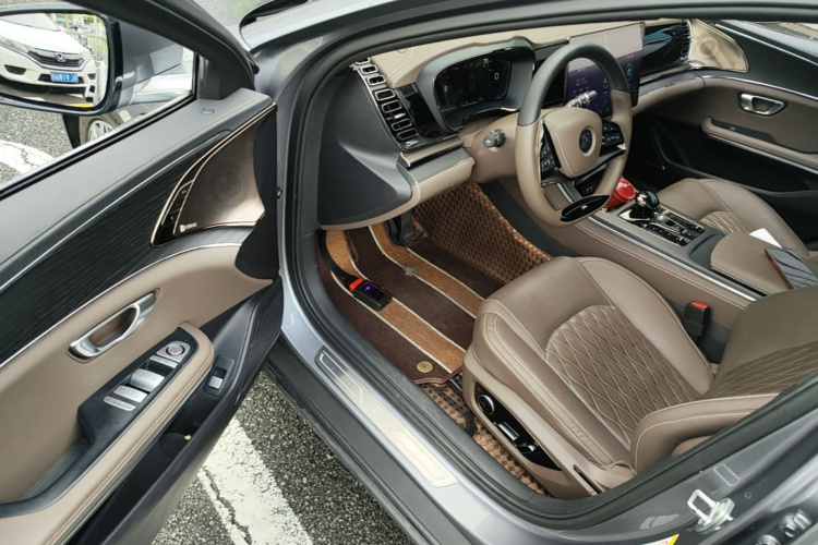 BYD Han 2021 car image #16