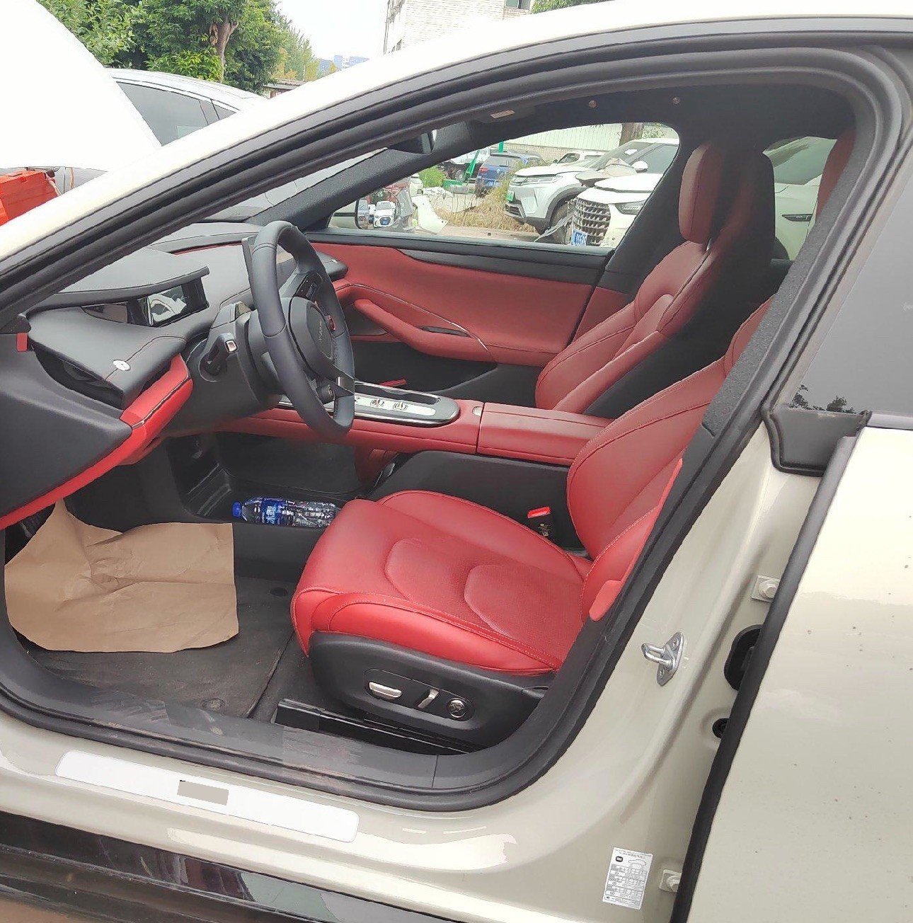 MI SU7 2025 car image #5