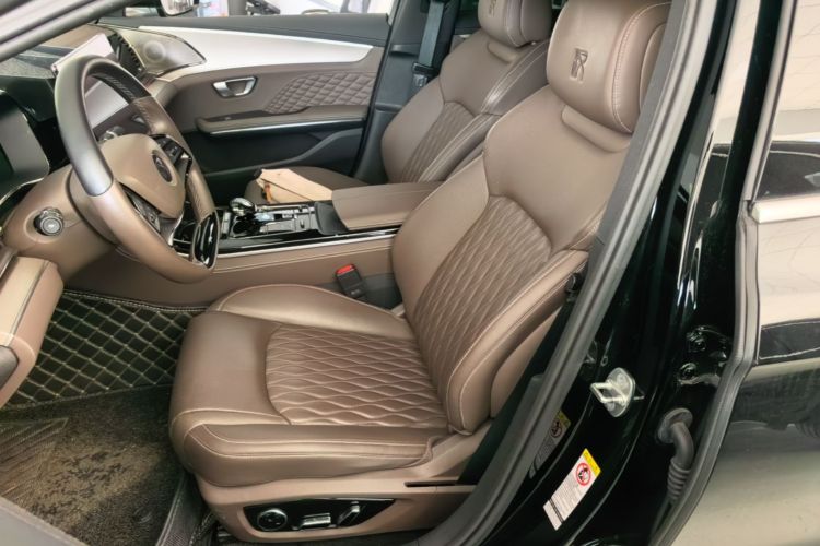 BYD Han 2023 car image #15