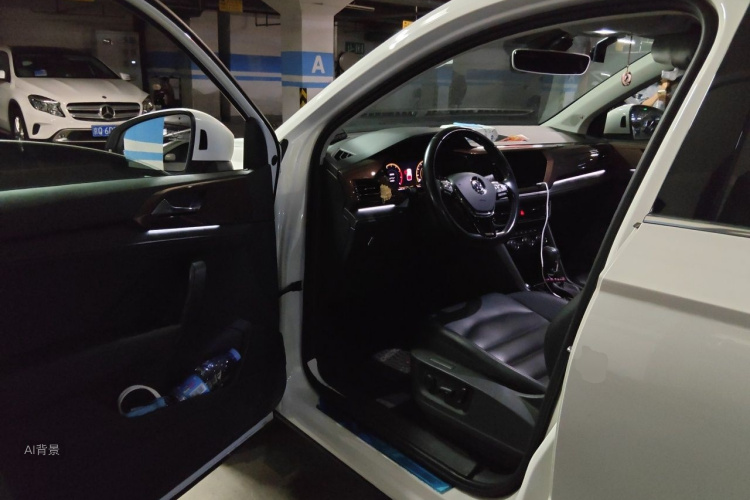 Volkswagen Tharu 2020 #18 Volkswagen Tharu 2020 car image #18