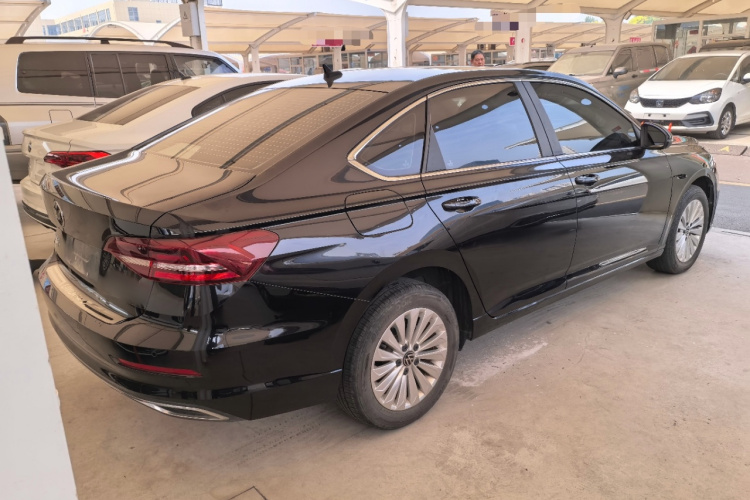 Volkswagen Lavida 2021 car image #5