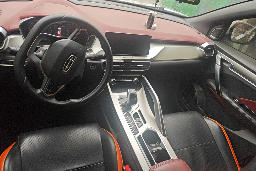 GEELY Coolray 2021 car image #5