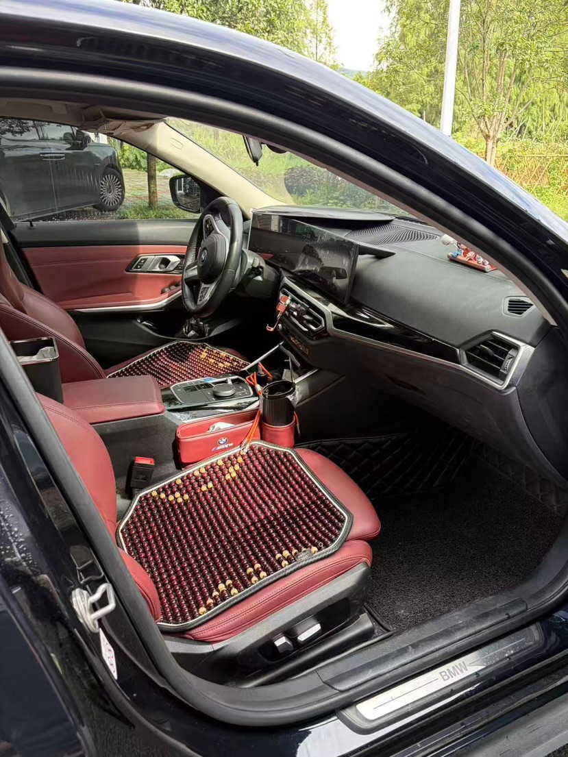 BMW i3 2023 car image #5