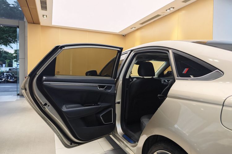 GEELY Emgrand GL 2018 #19 GEELY Emgrand GL 2018 car image #19