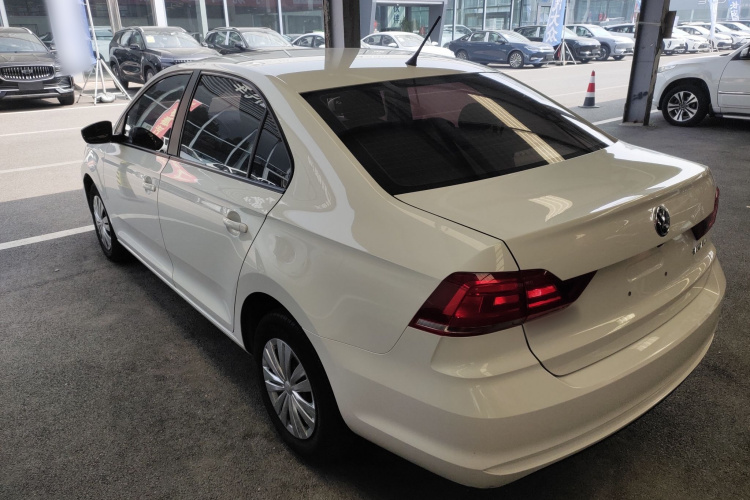 Volkswagen Santana 2022 car image #7