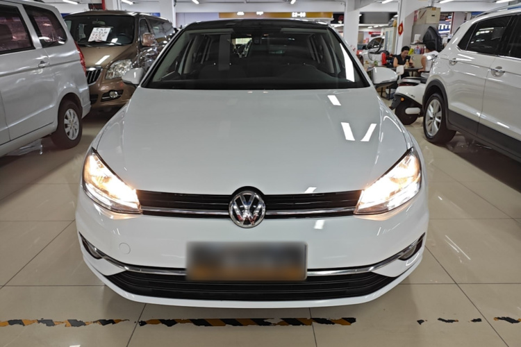 Volkswagen Golf 2020 #3 Volkswagen Golf 2020 car image #3