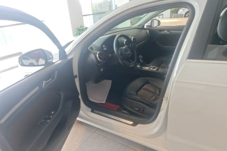 Audi A3 2018 #18 Audi A3 2018 car image #18