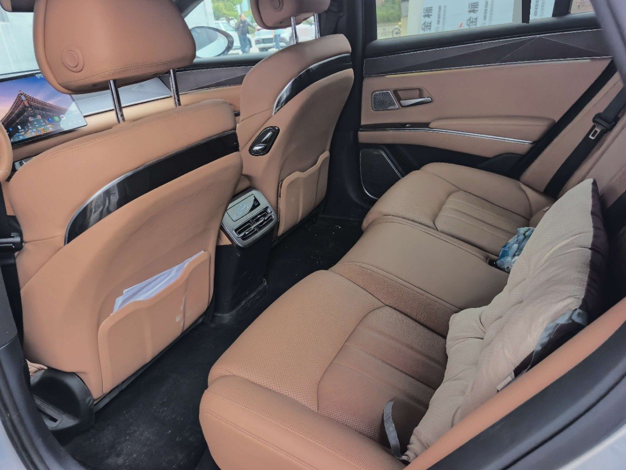 BYD HanL 2025 #2 BYD HanL 2025 imagen de coche #2