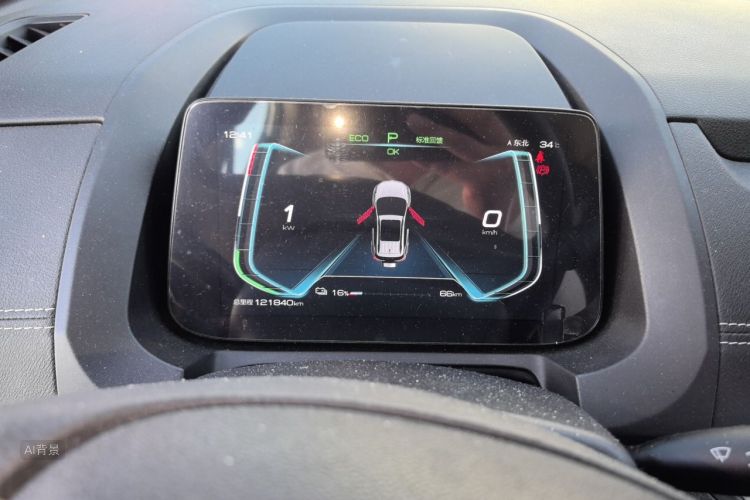 BYD Yuan New Energy 2019 car image #13