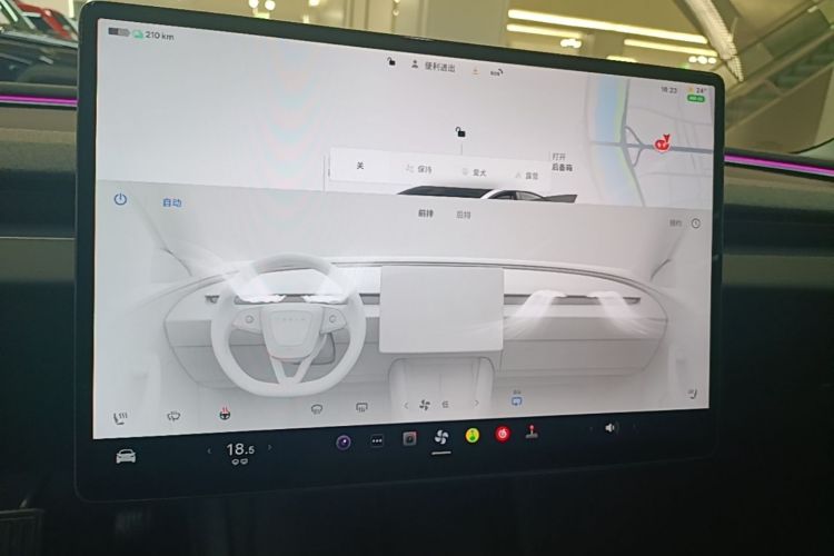 Tesla Model 3 2023 #17 Tesla Model 3 2023 car image #17