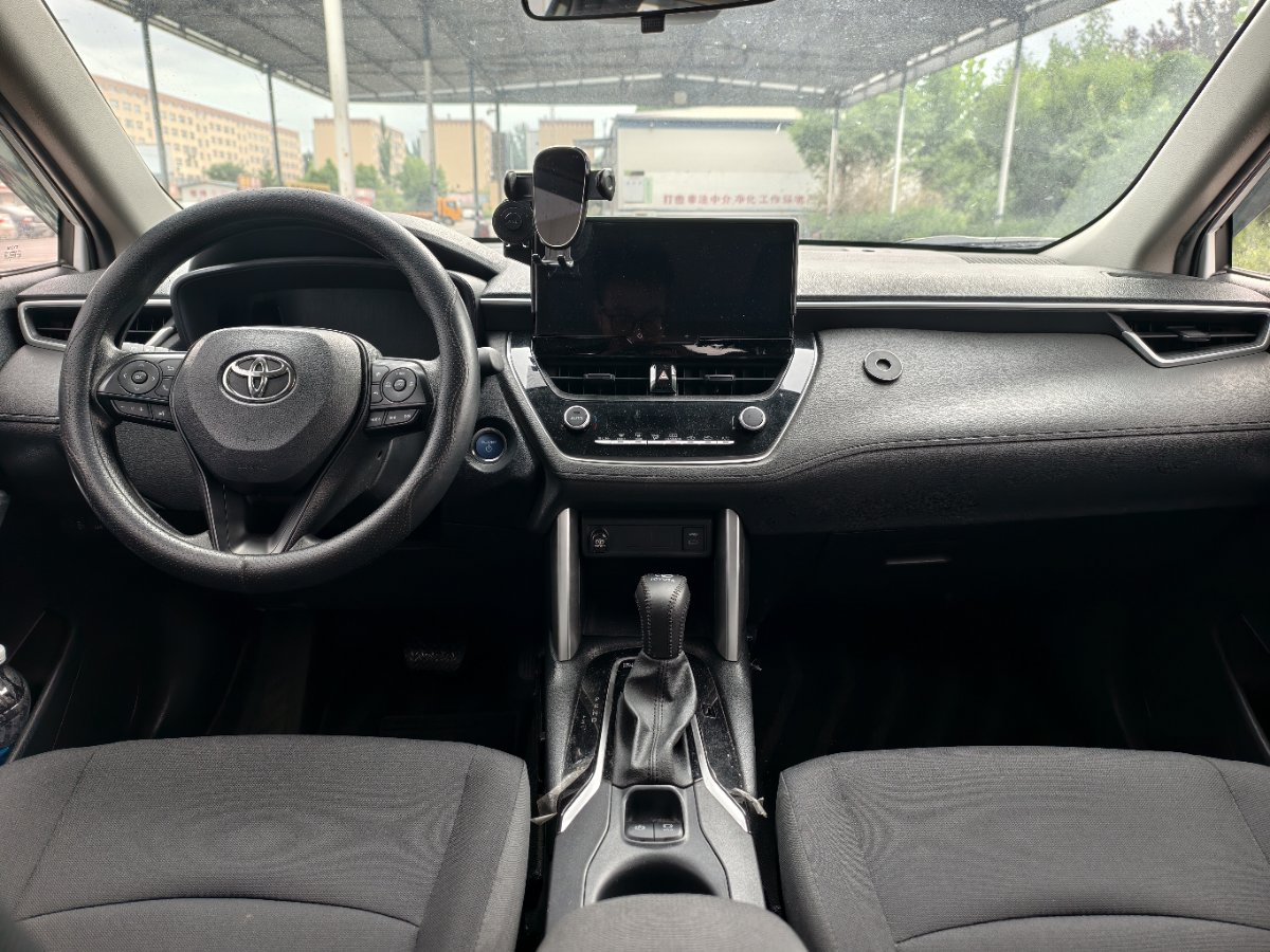 Toyota Corolla Cross 2024 car image #10