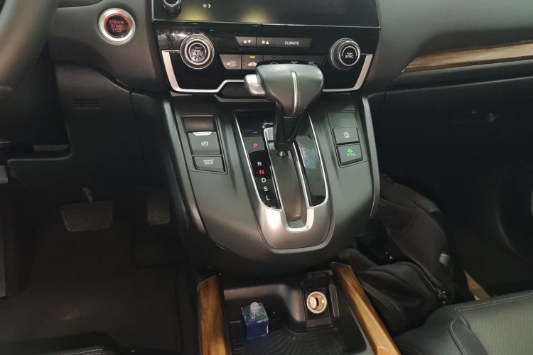 Honda CR-V 2019 immagine di auto #14