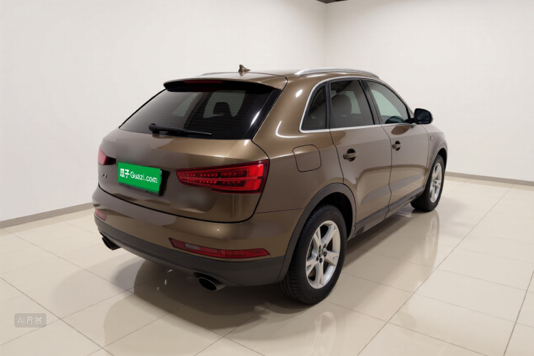 Audi Q3 2018 car image #7