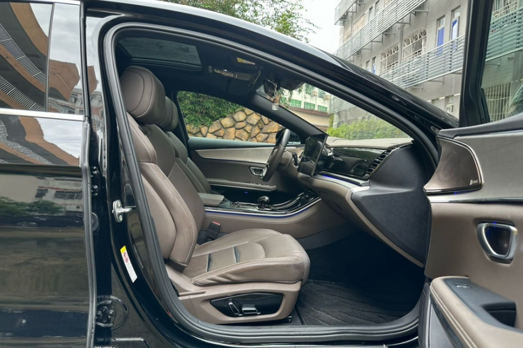 BYD Han 2020 immagine di auto #21