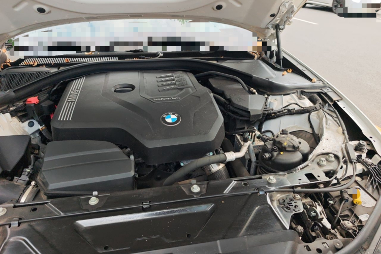 BMW 3 Series 2023 car image #23