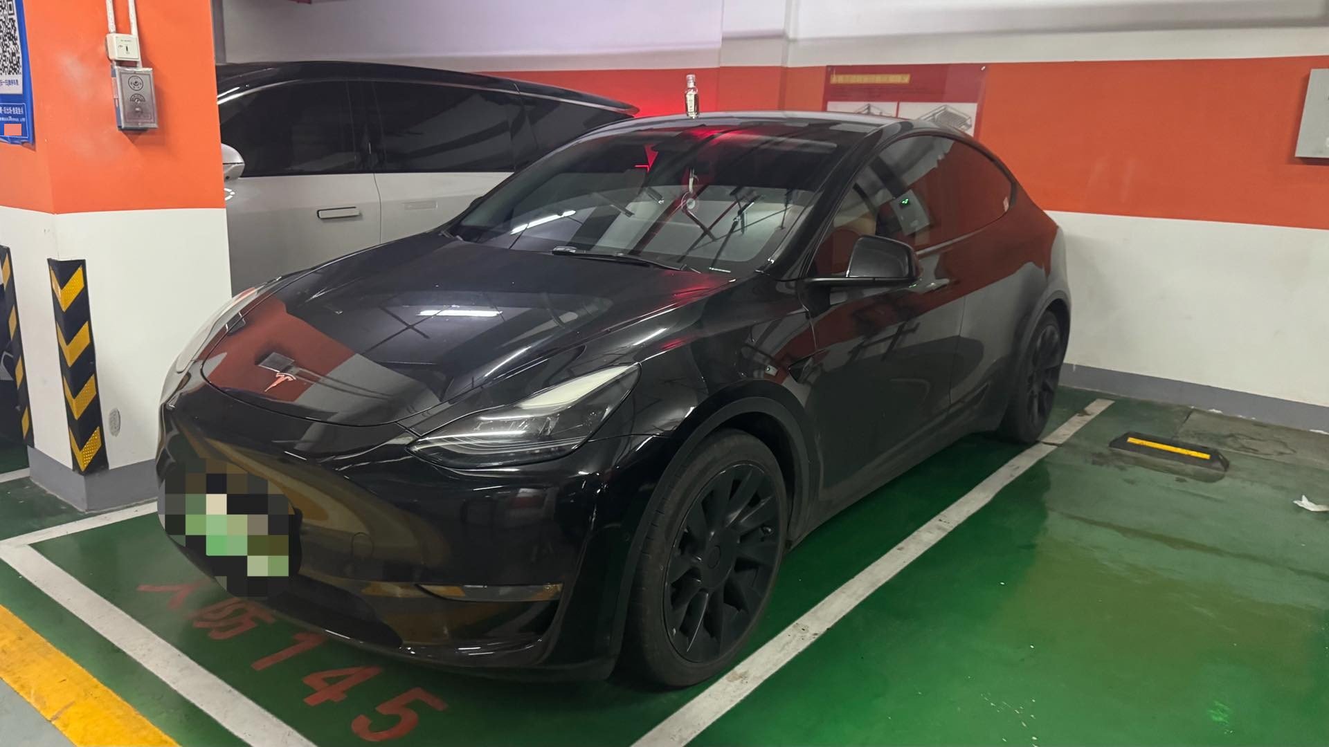 Tesla Model Y 2021 Tesla Model Y 2021 car image