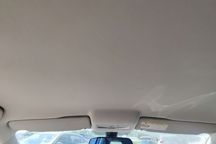 Volkswagen Polo 2015 car image #20