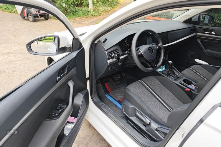 Volkswagen Lavida 2022 car image #18