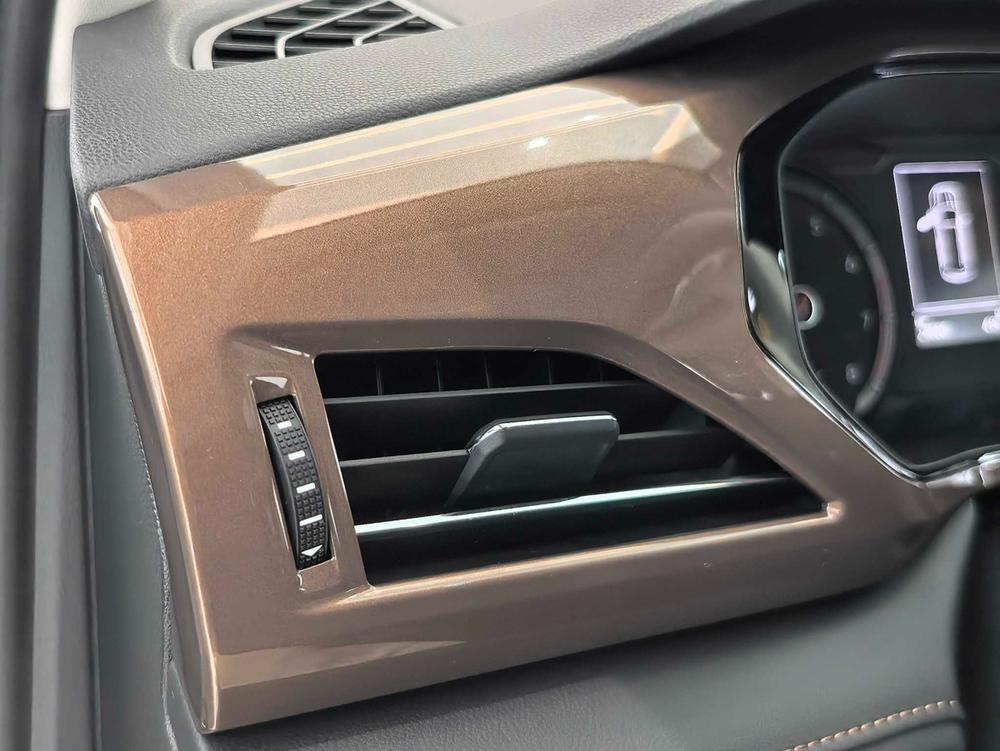 Volkswagen Tharu 2021 car image #19