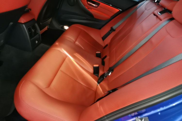 BMW 3 Series 2019 #17 BMW 3 Series 2019 car image #17