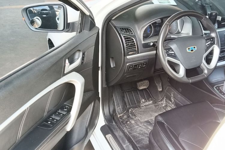 GEELY Emgrand 2016 car image #16