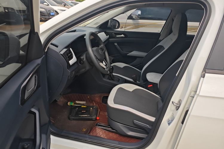 Volkswagen Tharu 2026 car image #16