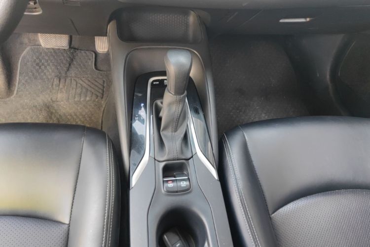 Toyota Corolla 2020 car image #19