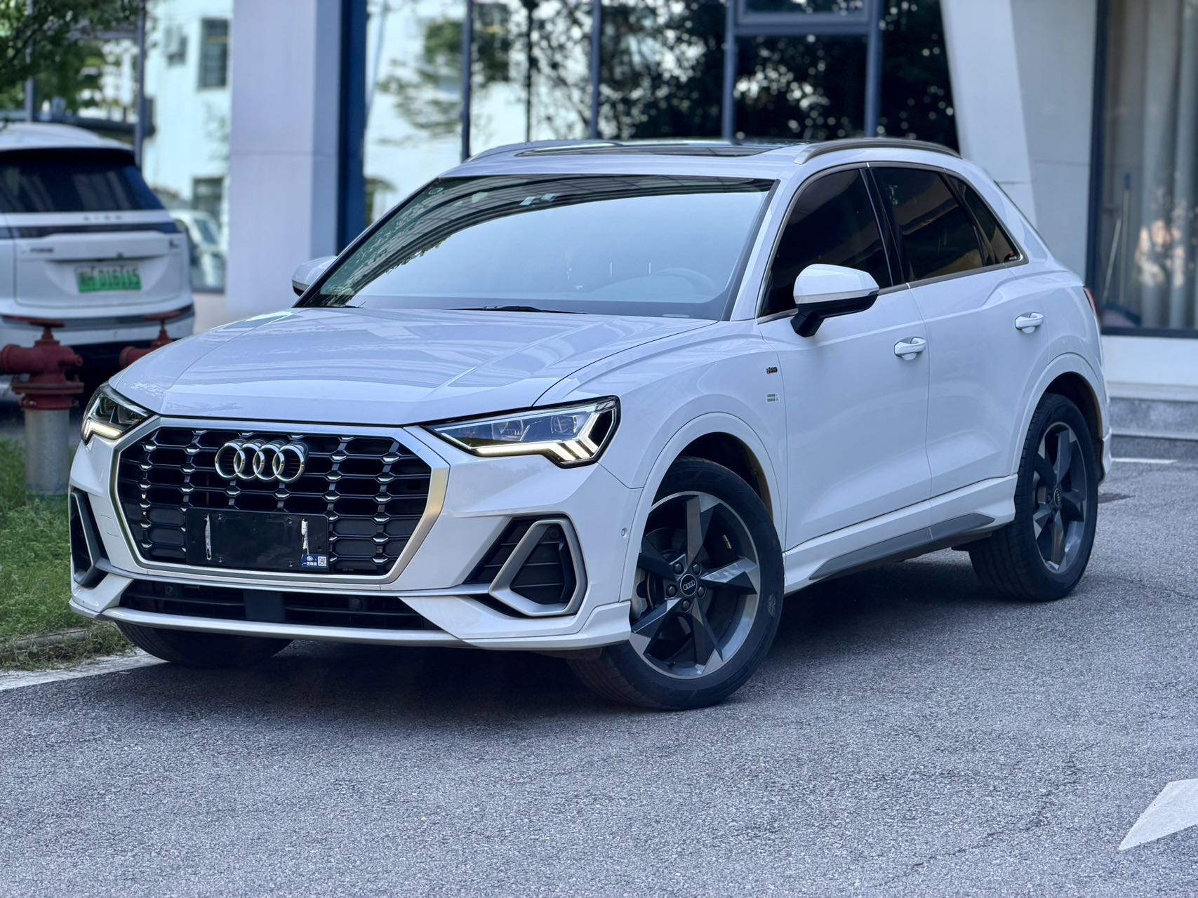 Audi Q3 2022 Audi Q3 2022 immagine di auto